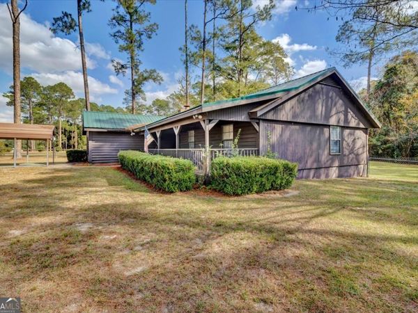 1702 Vada Road, Bainbridge, GA 39817