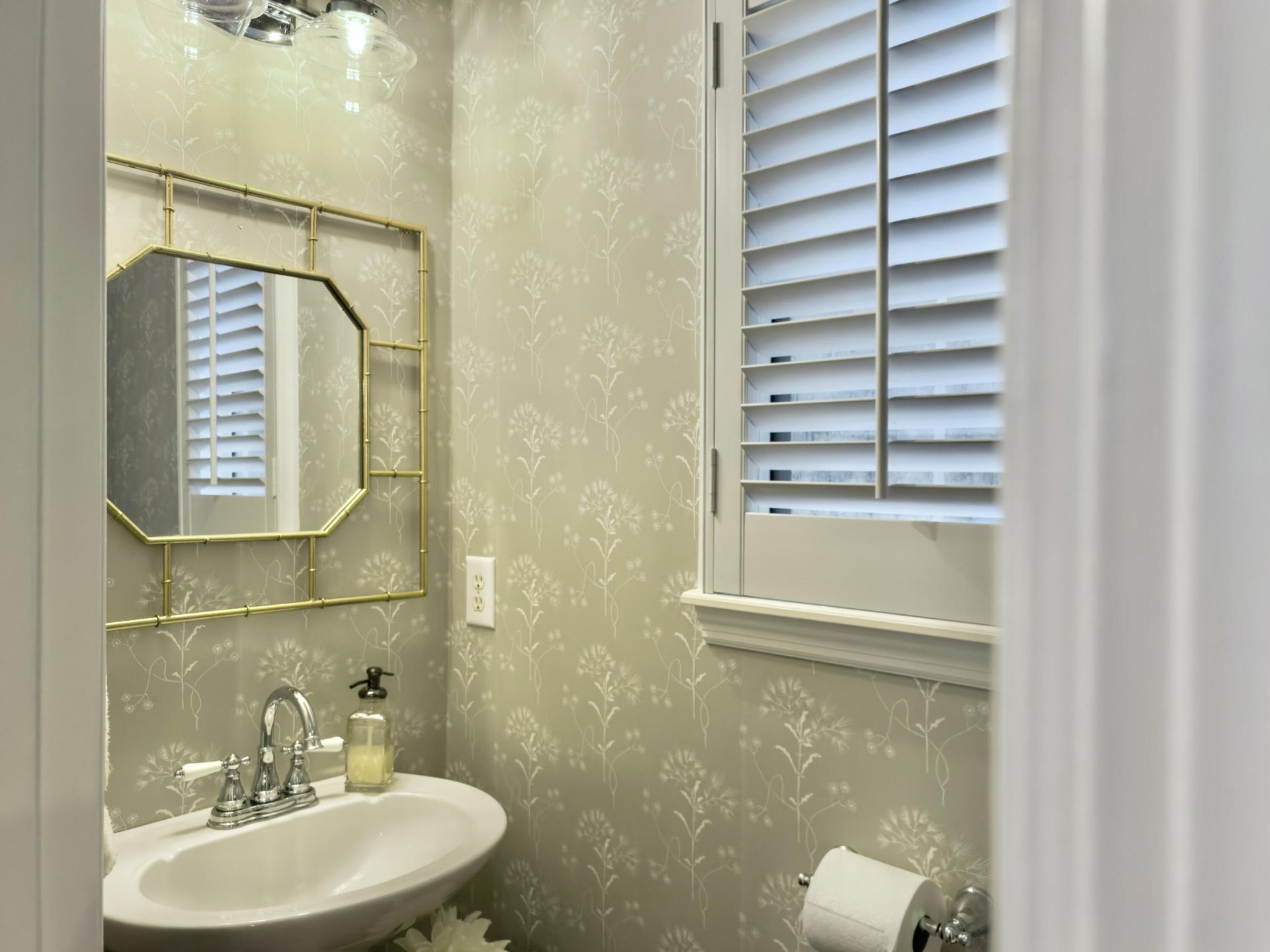 3429 Oxfordshire Lane Photo 13