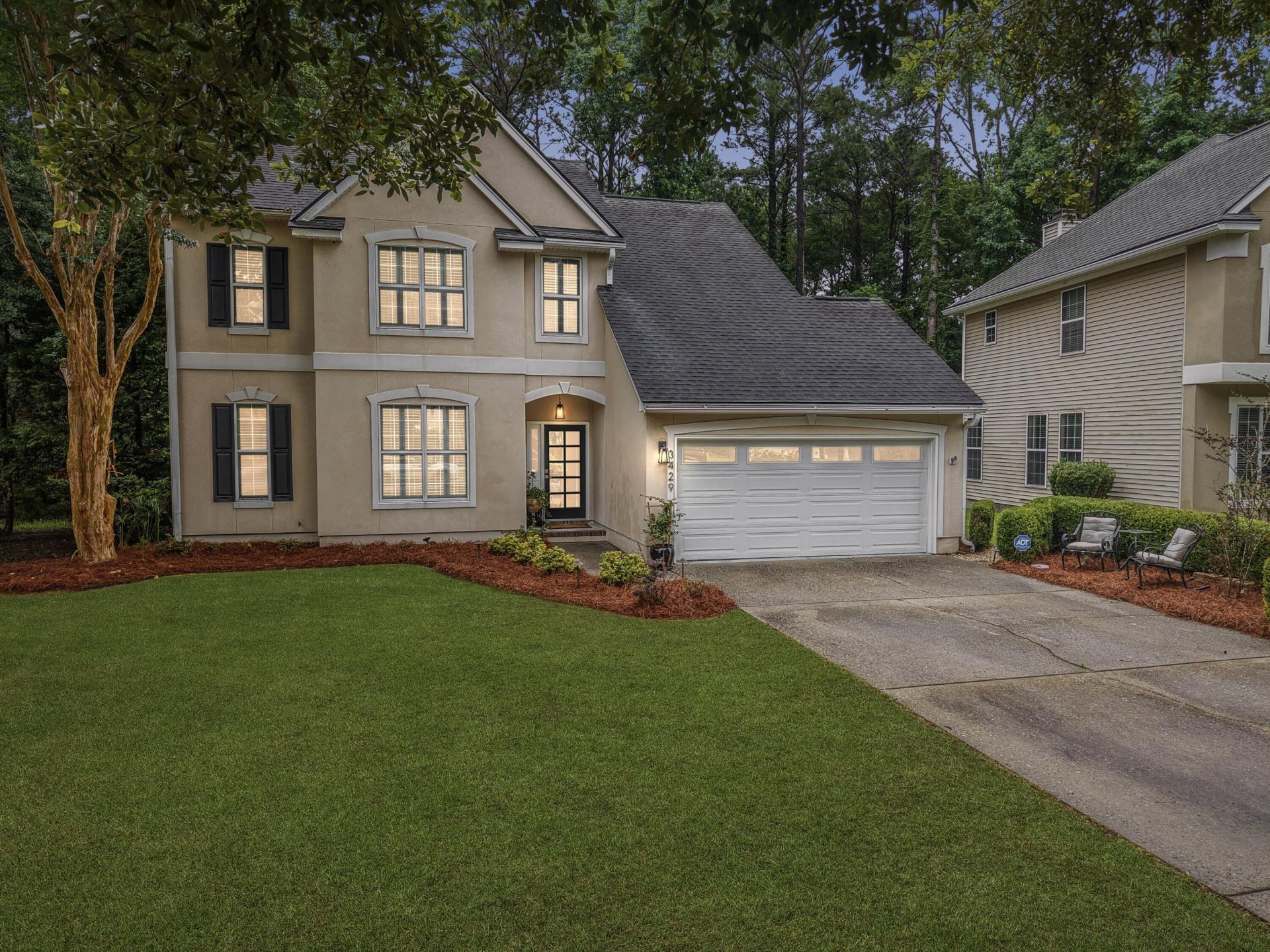 3429 Oxfordshire Lane Photo 3