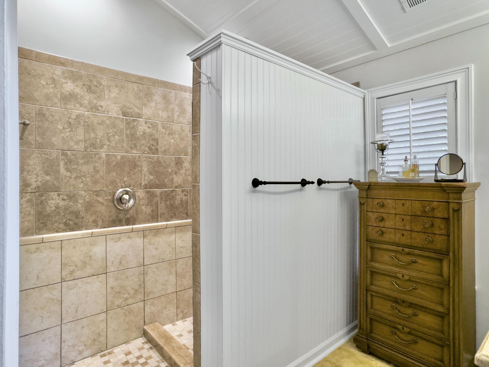 3429 Oxfordshire Lane Photo 45