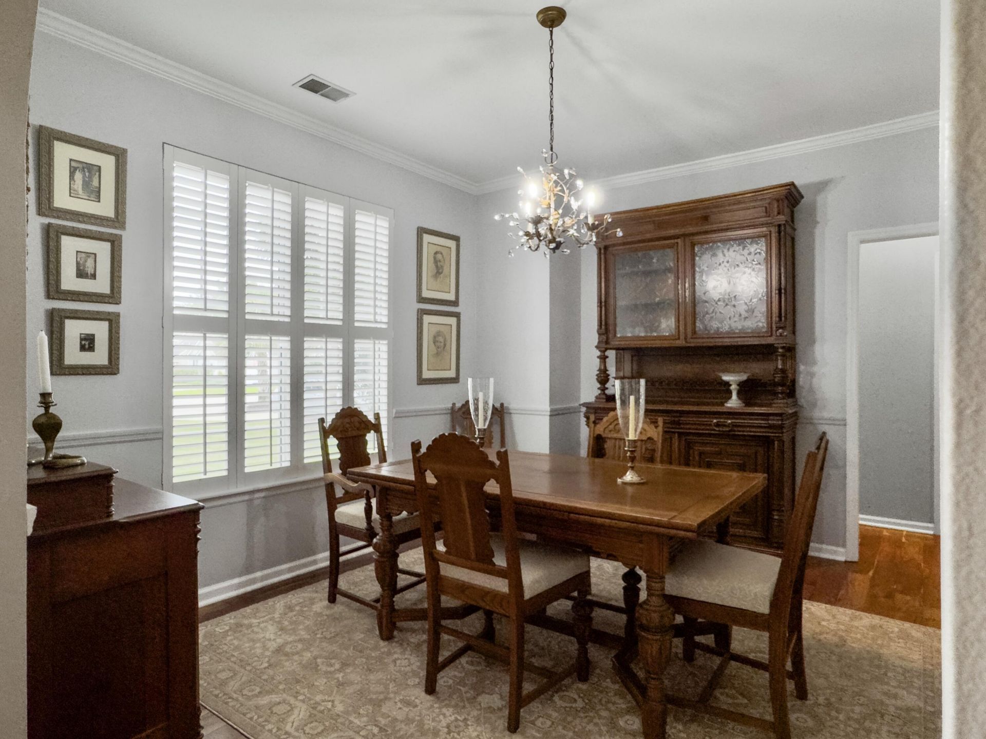 3429 Oxfordshire Lane Photo 7