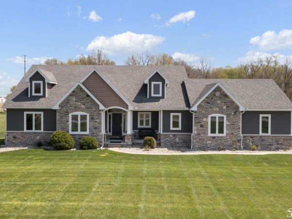 10260 Jackman Road, Temperance, MI 48182