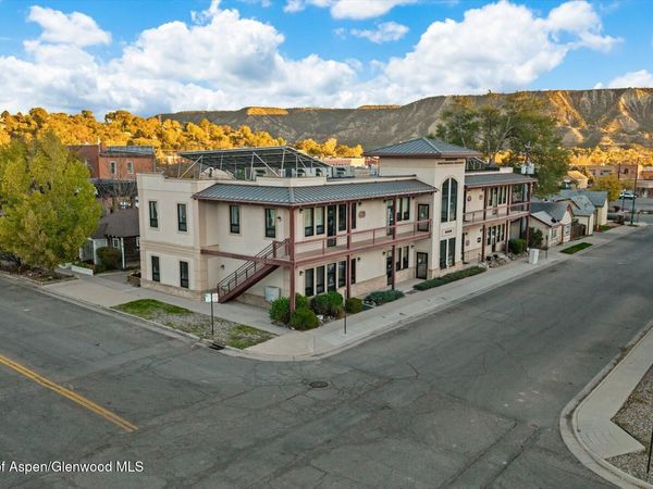 450 West Avenue, Unit 202, Rifle, CO 81650