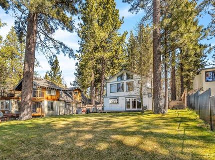 1076 Lodi Avenue, South Lake Tahoe, CA 96150 Photo