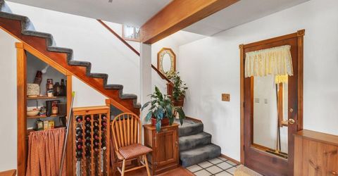 1076 Lodi Avenue, South Lake Tahoe, CA 96150 Photo