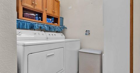 1076 Lodi Avenue, South Lake Tahoe, CA 96150 Photo