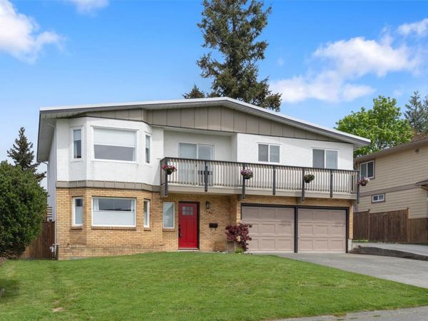 1960 Tampico Pl , Saanich, BC V8N 5H2