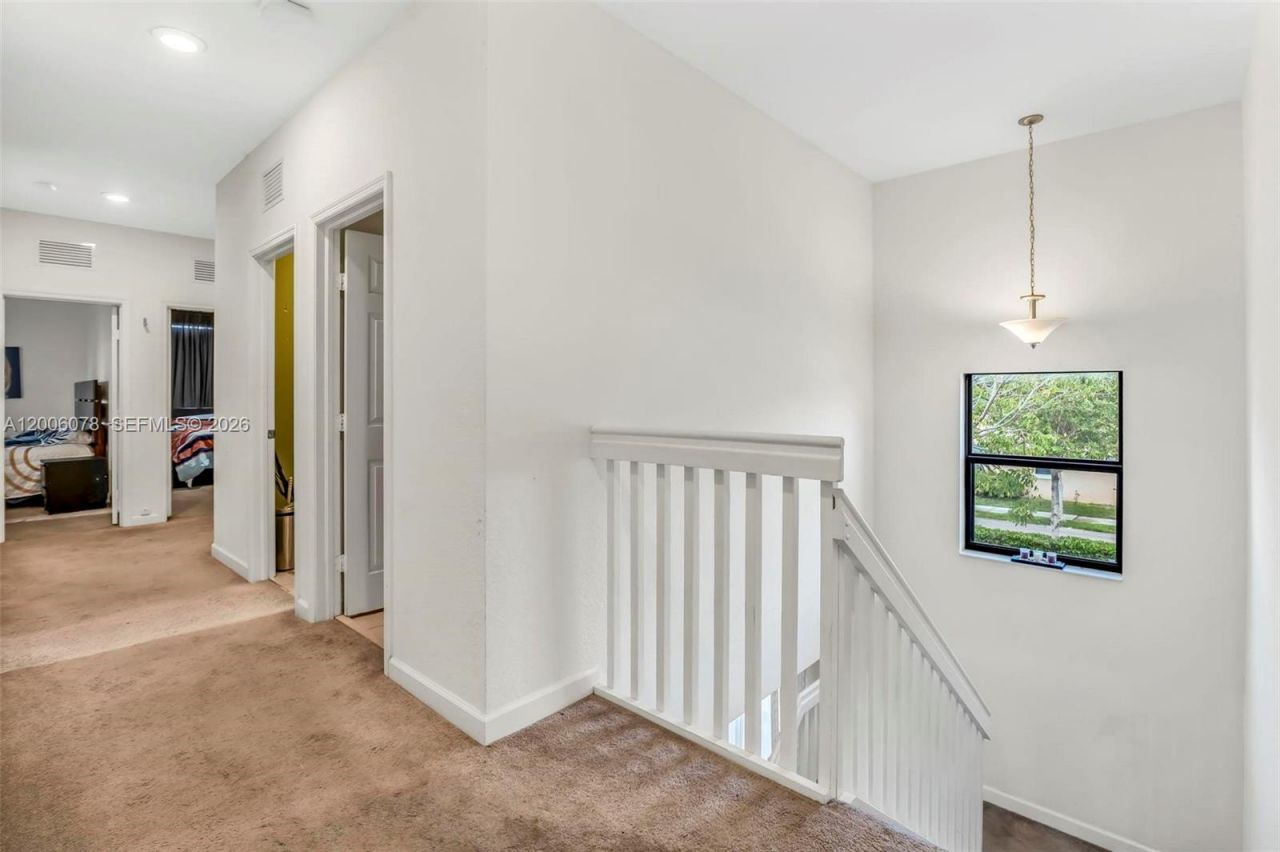3506 W 106th Ter , Hialeah, FL 33018 Photo