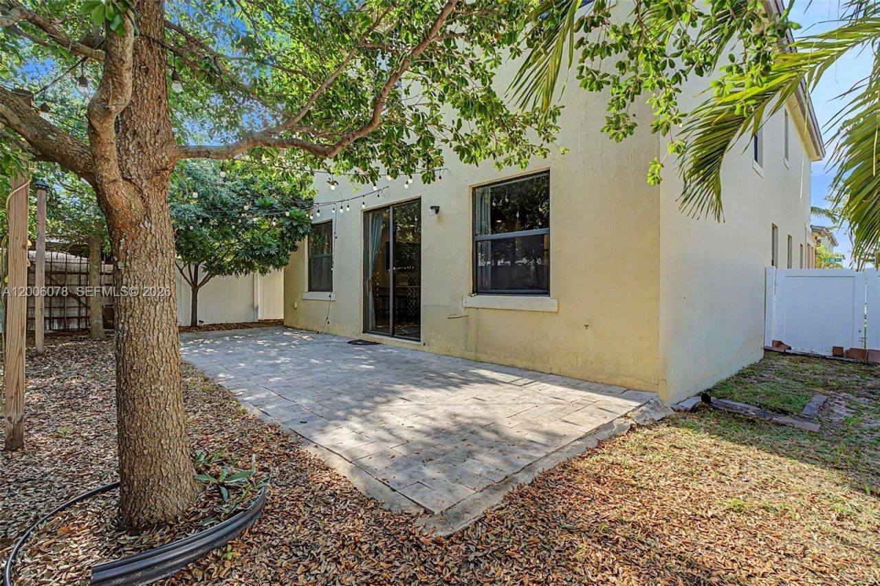 3506 W 106th Ter , Hialeah, FL 33018 Photo