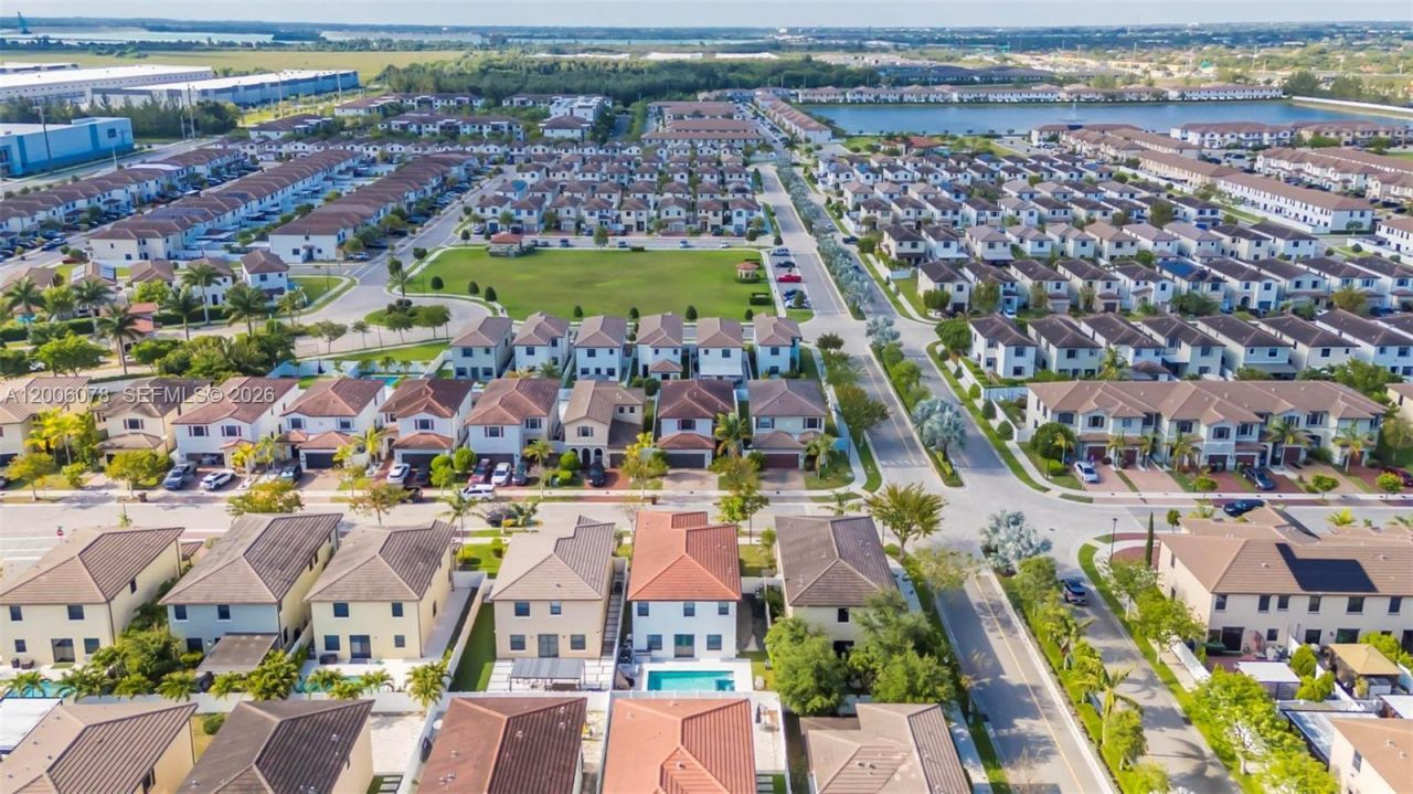 3506 W 106th Ter , Hialeah, FL 33018 Photo
