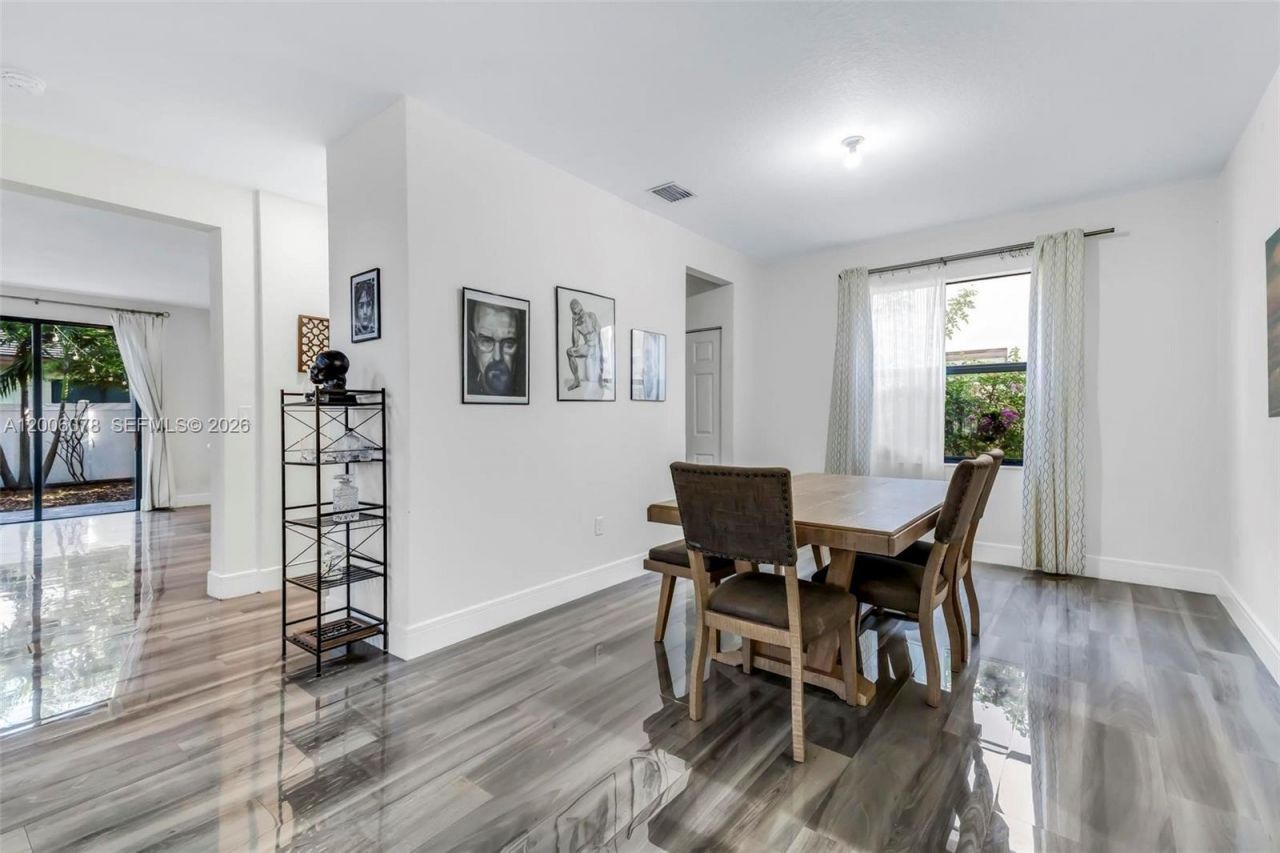 3506 W 106th Ter , Hialeah, FL 33018 Photo