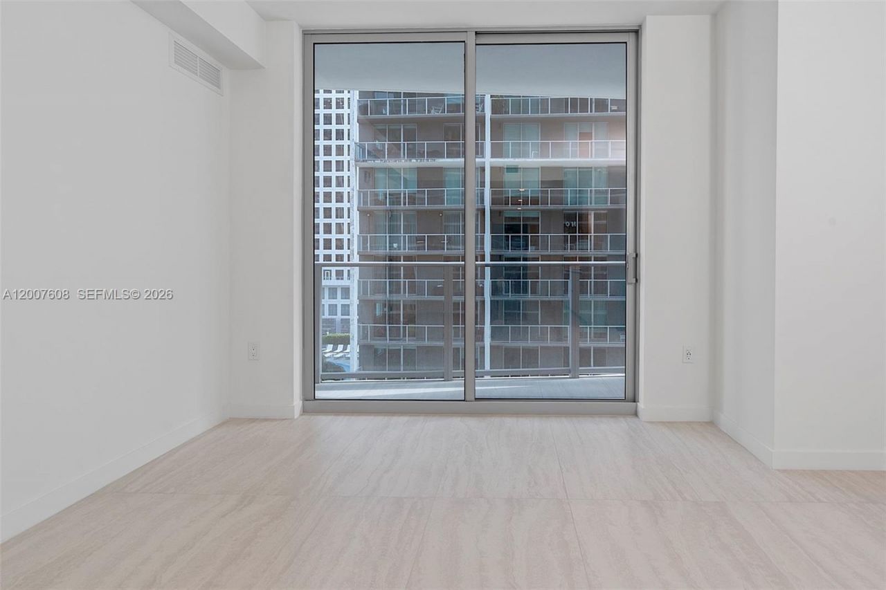 77 SE 5th St., Unit 1510, Miami, FL 33131 Photo