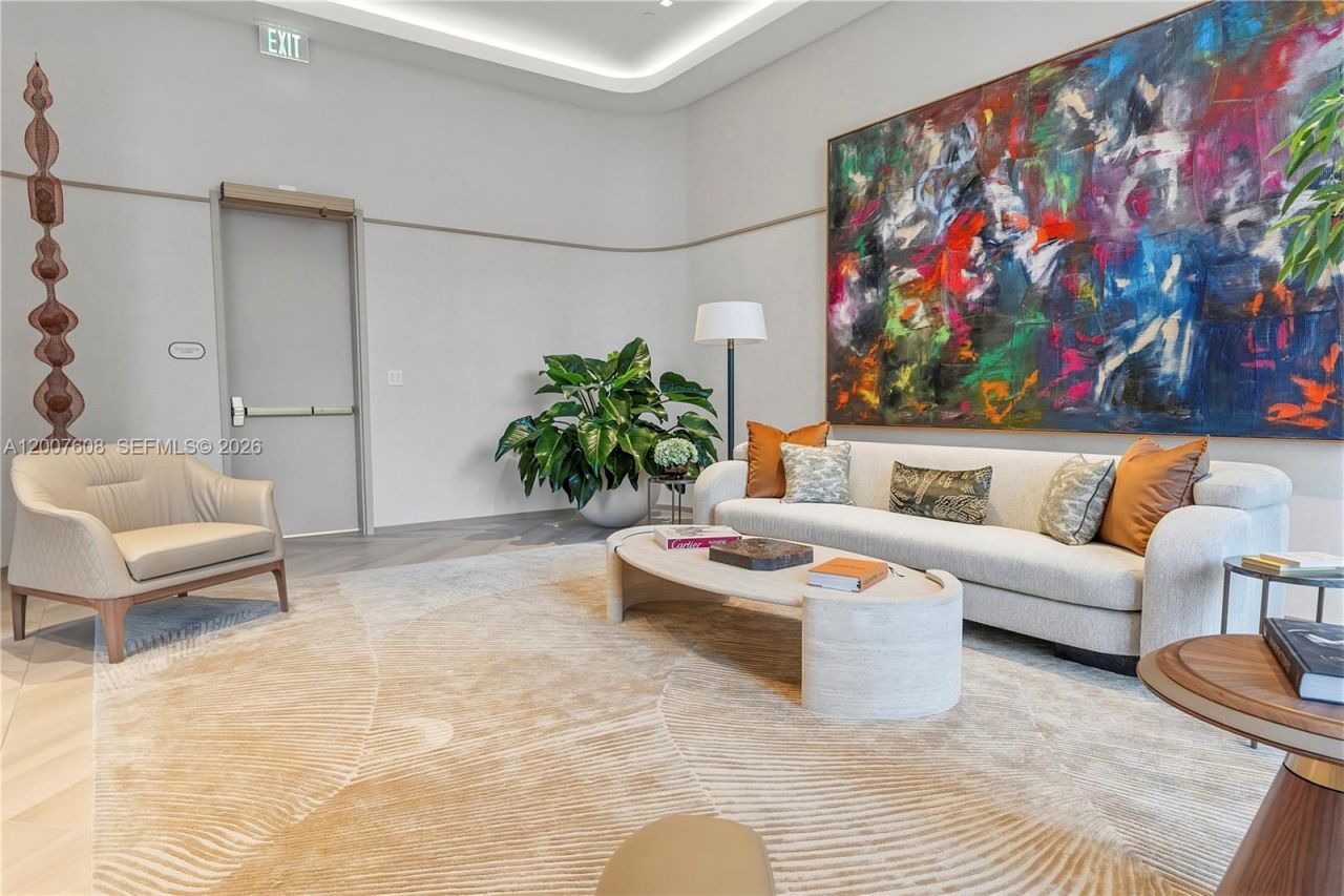 77 SE 5th St., Unit 1510, Miami, FL 33131 Photo