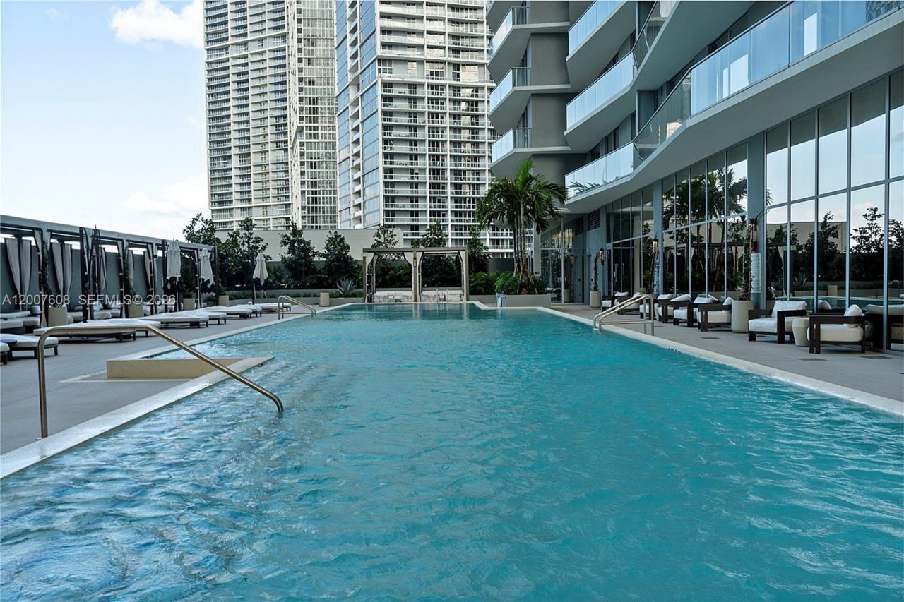 77 SE 5th St., Unit 1510, Miami, FL 33131 Photo