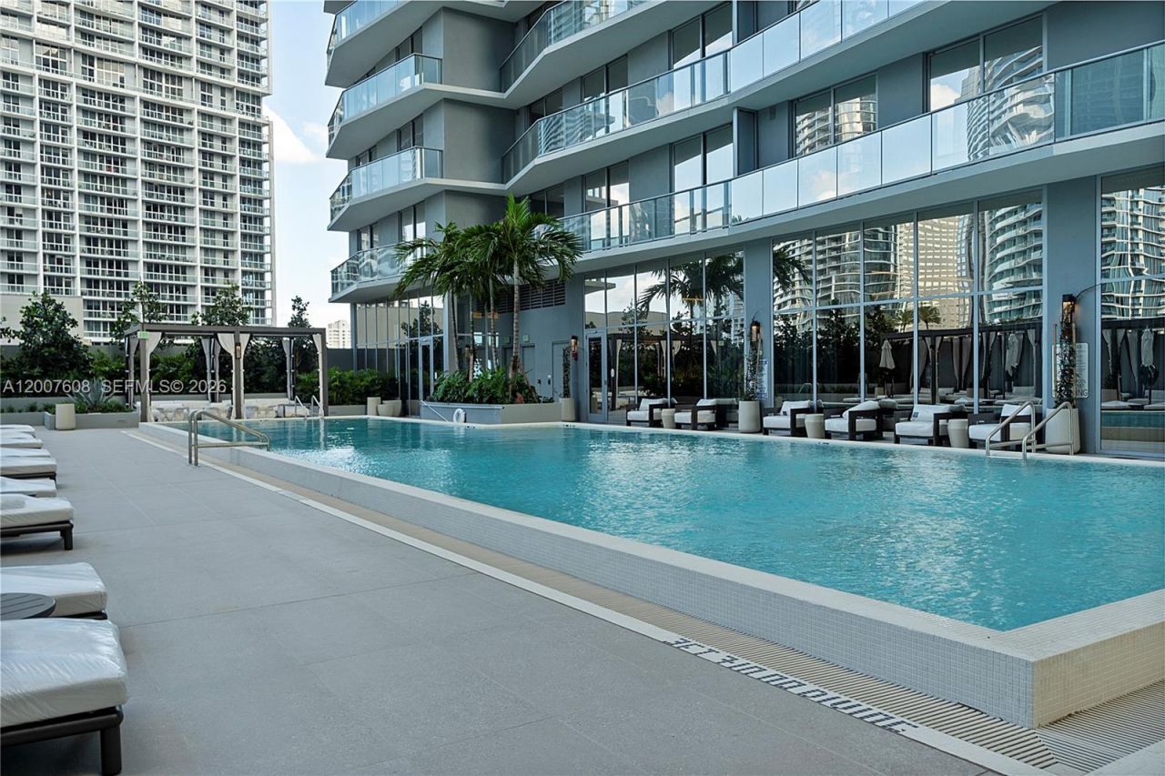 77 SE 5th St., Unit 1510, Miami, FL 33131 Photo