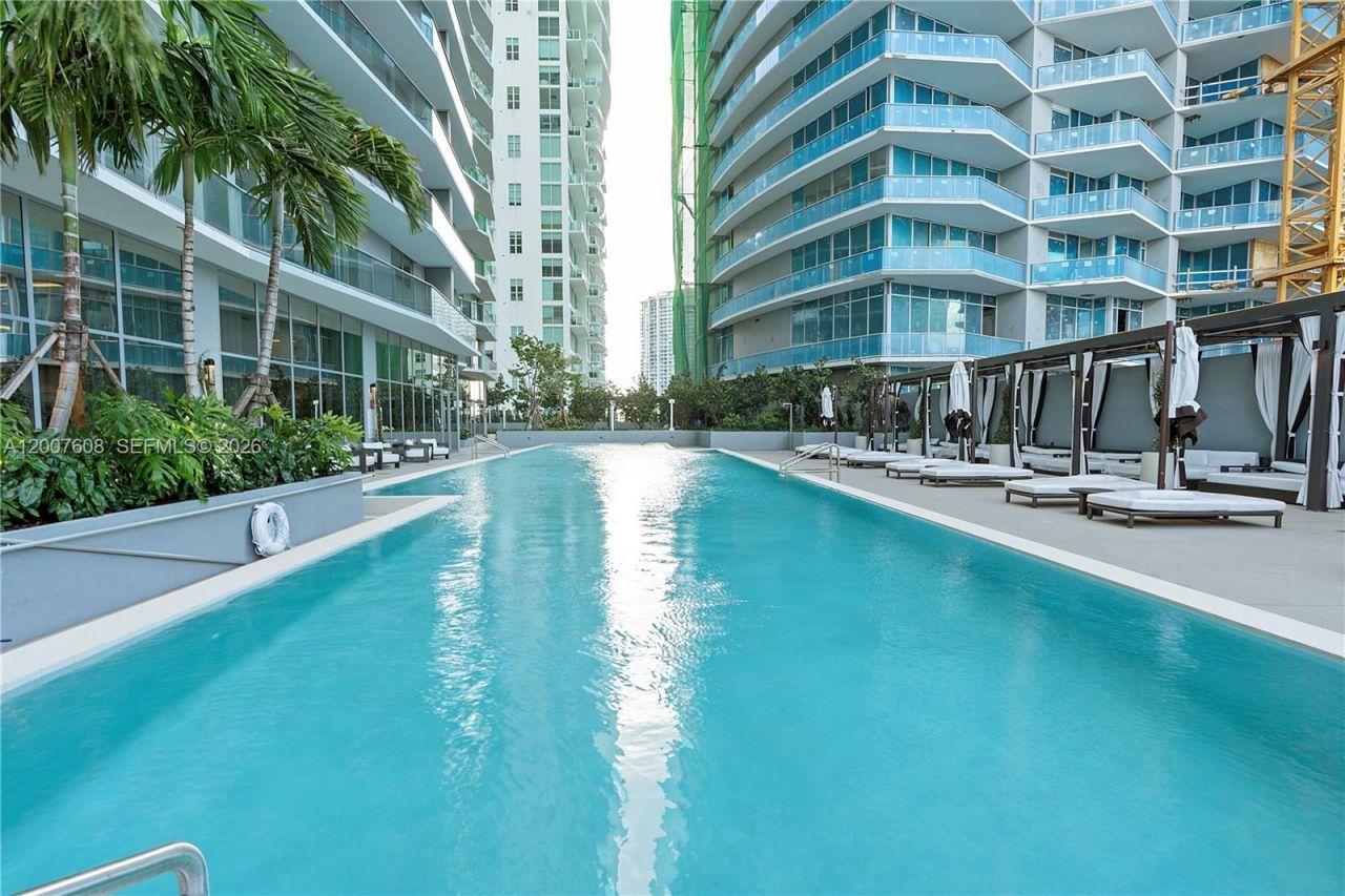 77 SE 5th St., Unit 1510, Miami, FL 33131 Photo