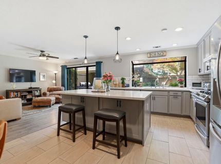 11357 Gold Country Blvd, Gold River, CA 95670 Photo