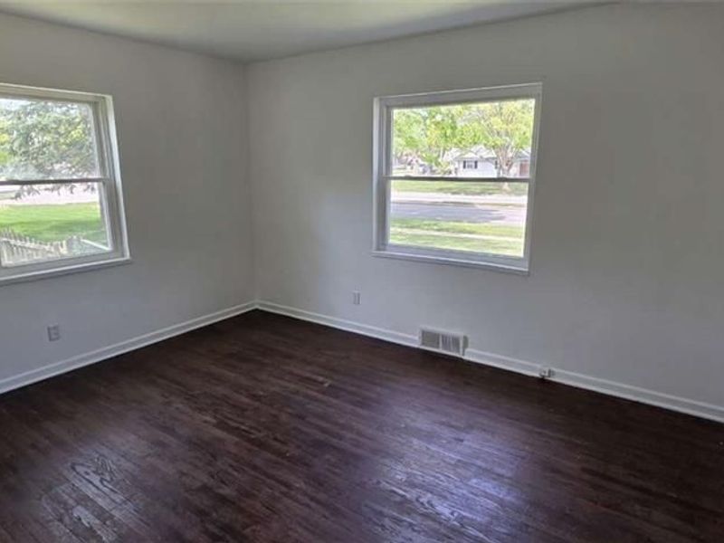 804 E Stroop Road, Dayton, OH 45429 Photo 11