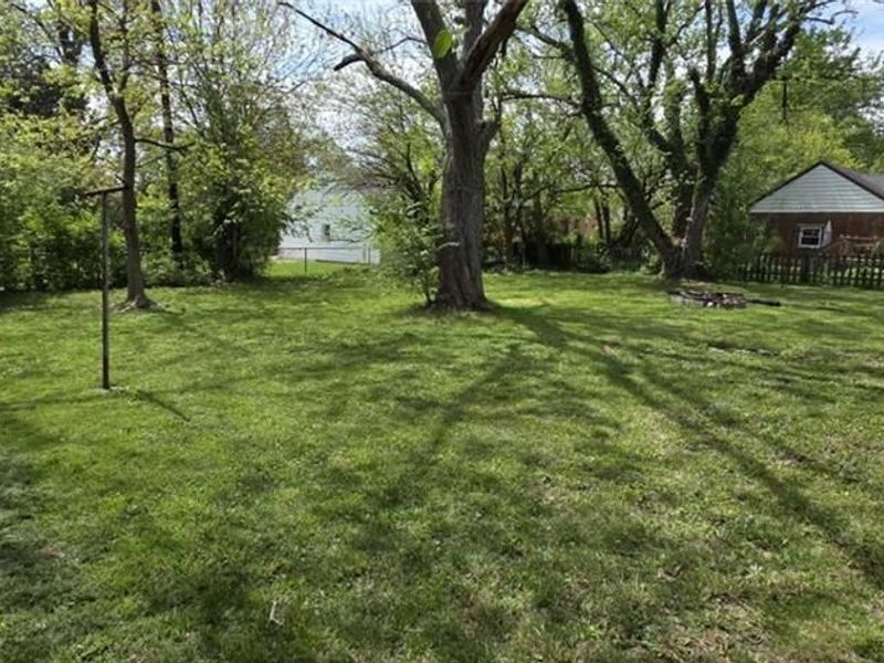 804 E Stroop Road, Dayton, OH 45429 Photo 4