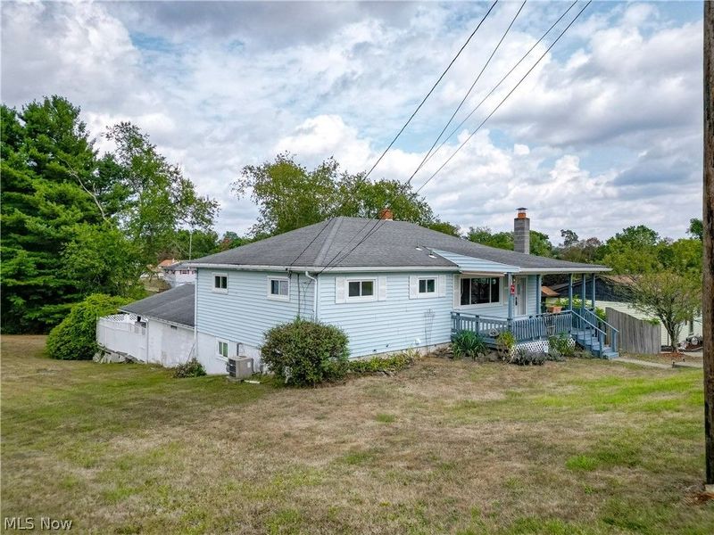 154 Locust Boulevard, Steubenville, OH 43953 Photo 3