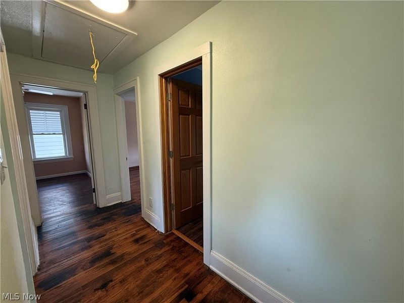 9612 Park Heights Avenue, Garfield Heights, OH 44125 Photo 15