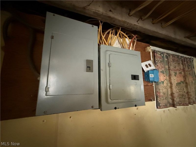 9612 Park Heights Avenue, Garfield Heights, OH 44125 Photo 29