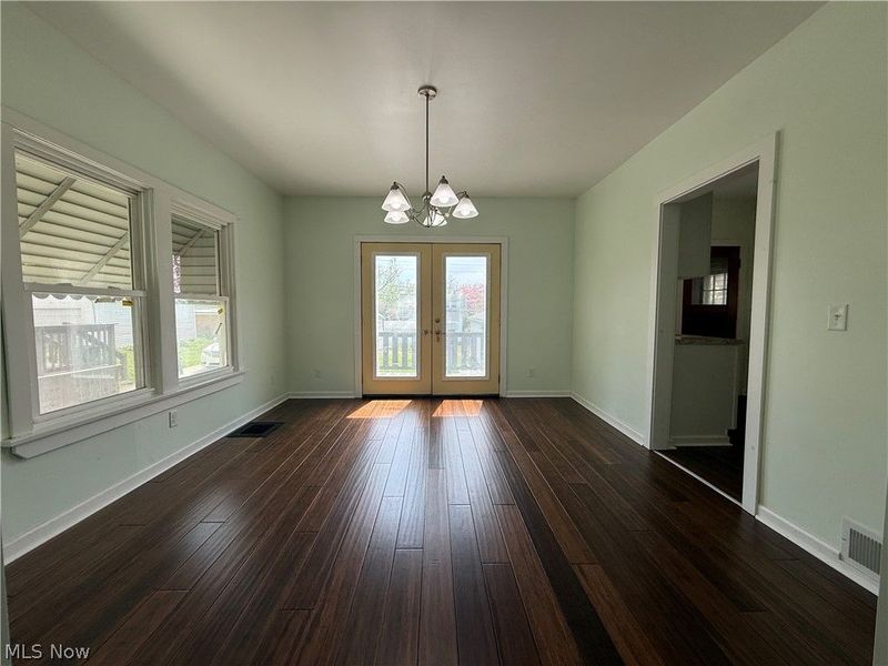 9612 Park Heights Avenue, Garfield Heights, OH 44125 Photo 5