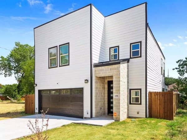 1936 Shaw Street , Dallas, TX 75212