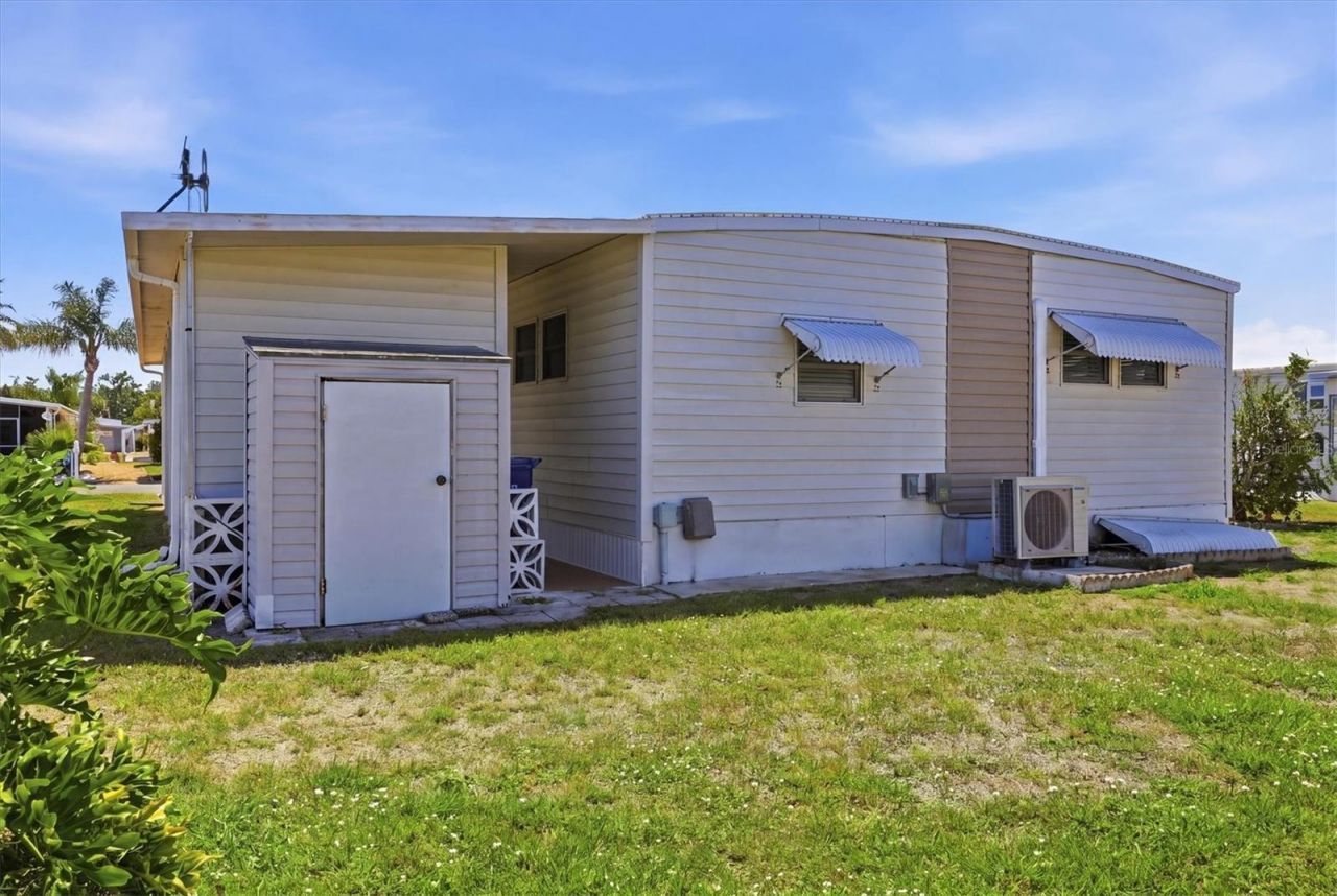 1107 44th Avenue Drive E, Ellenton, FL 34222 Photo