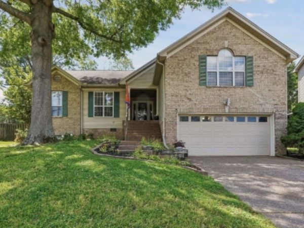 3529 Thornehill Dr, Antioch, TN 37013