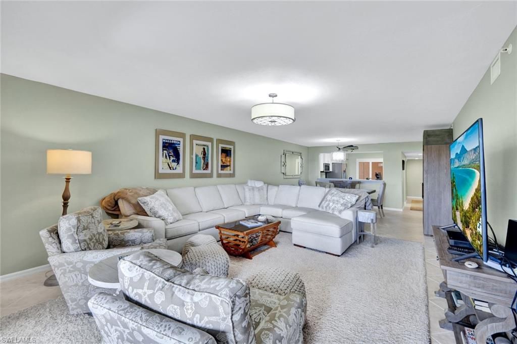 9435 Sunset Harbor Ln, Unit 211, Fort Myers, FL 33919 Photo
