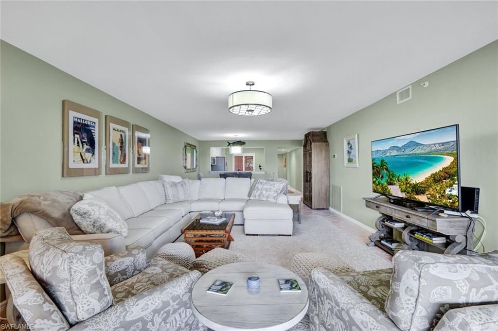9435 Sunset Harbor Ln, Unit 211, Fort Myers, FL 33919 Photo