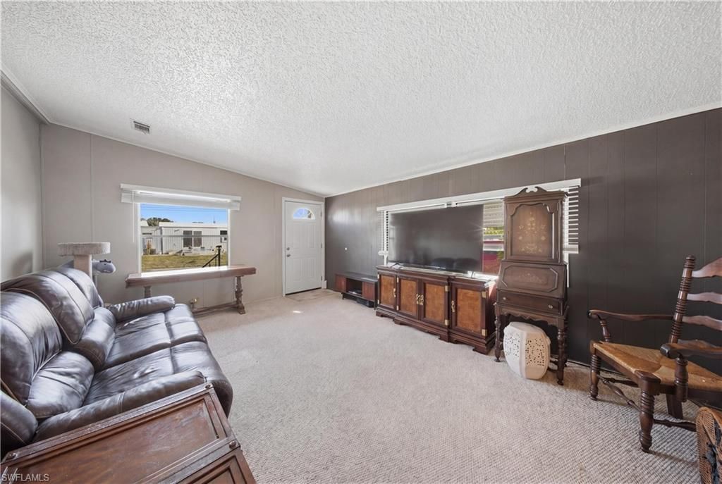 181 Chisholm Trl, North Fort Myers, FL 33917 Photo