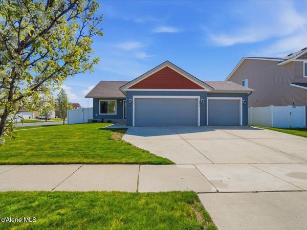 8412 N Scotsworth ST, Post Falls, ID 83854