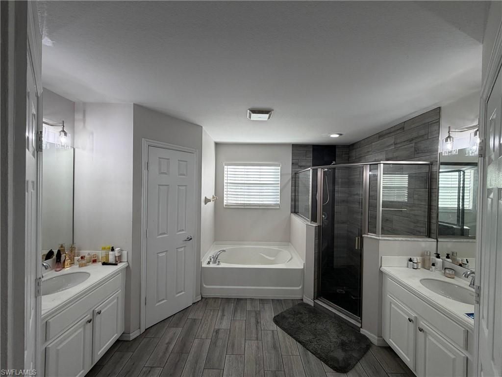 8094 Silver Birch Way, Lehigh Acres, FL 33971 Photo