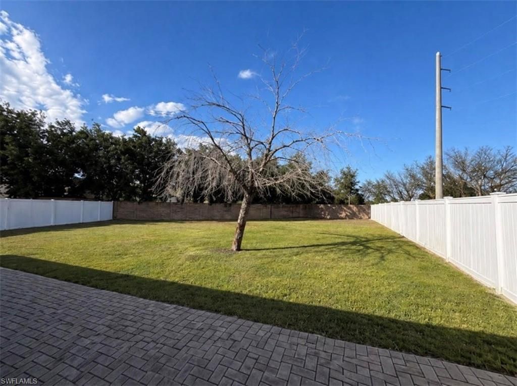 8094 Silver Birch Way, Lehigh Acres, FL 33971 Photo