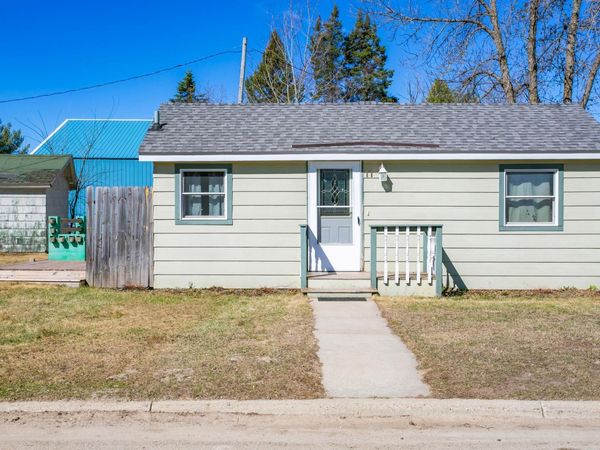 11 2nd Avenue SE, Remer, MN 56672