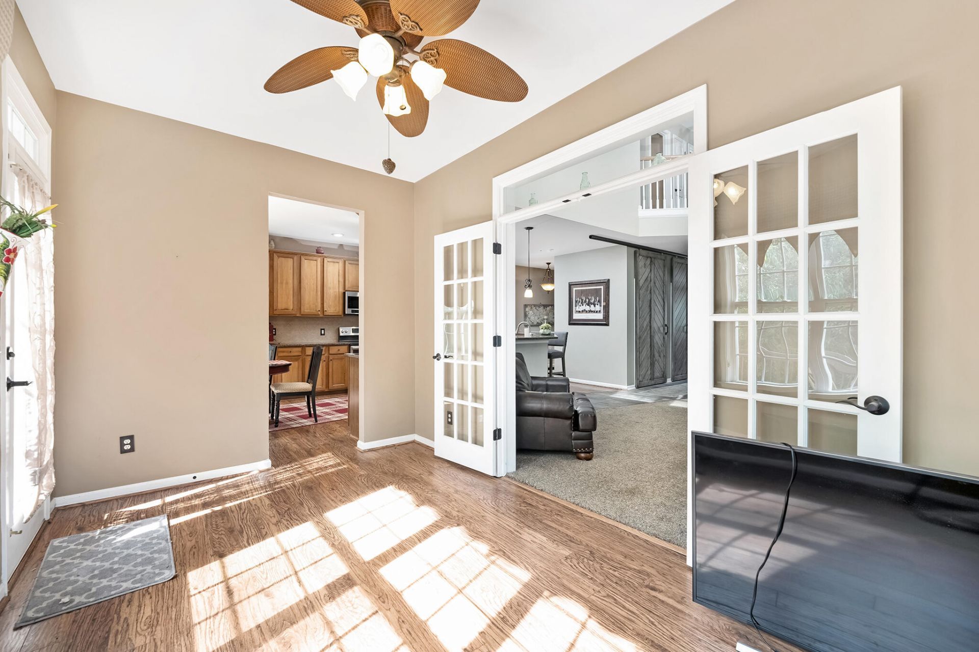 613 Clouds Way Photo 12