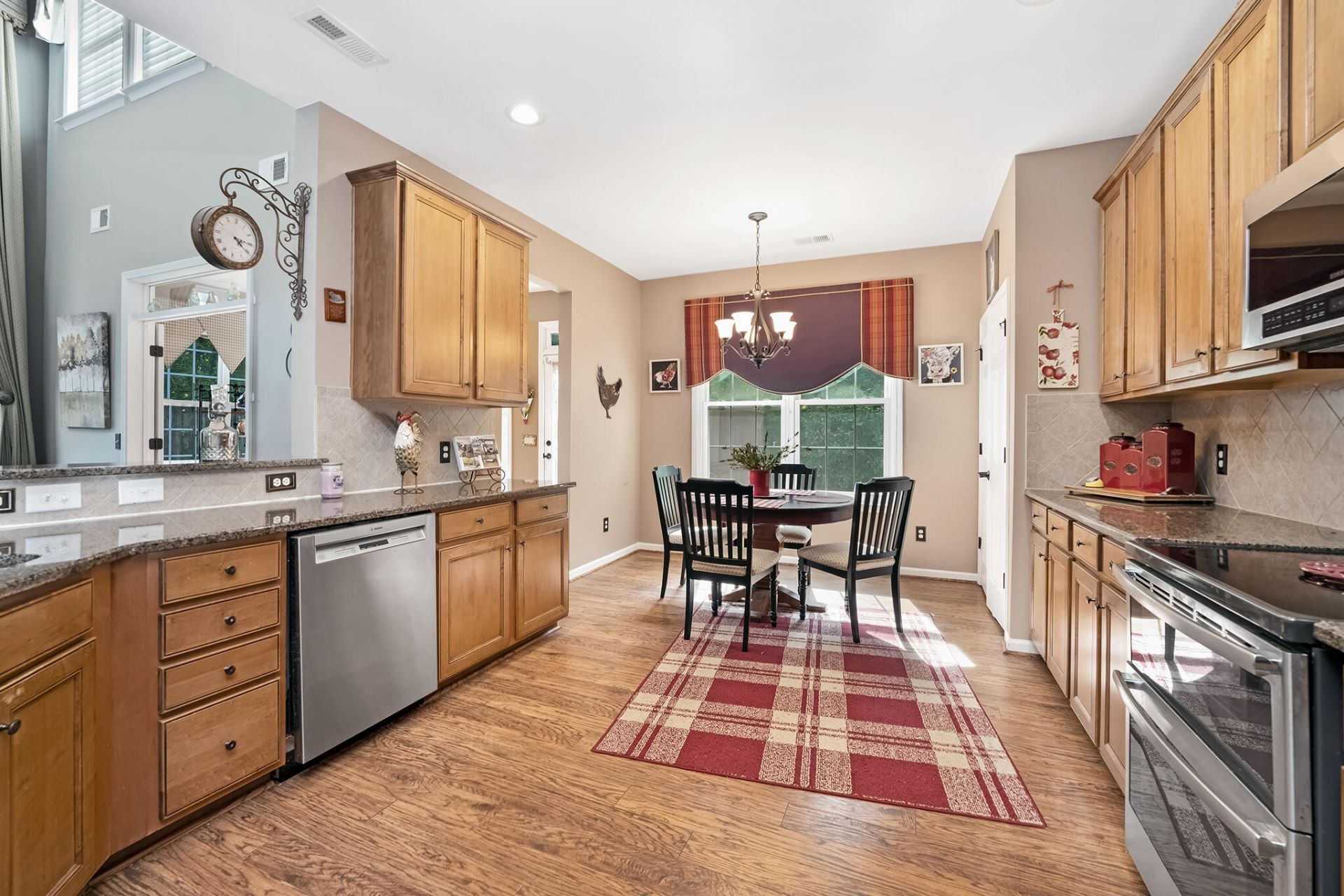 613 Clouds Way Photo 18
