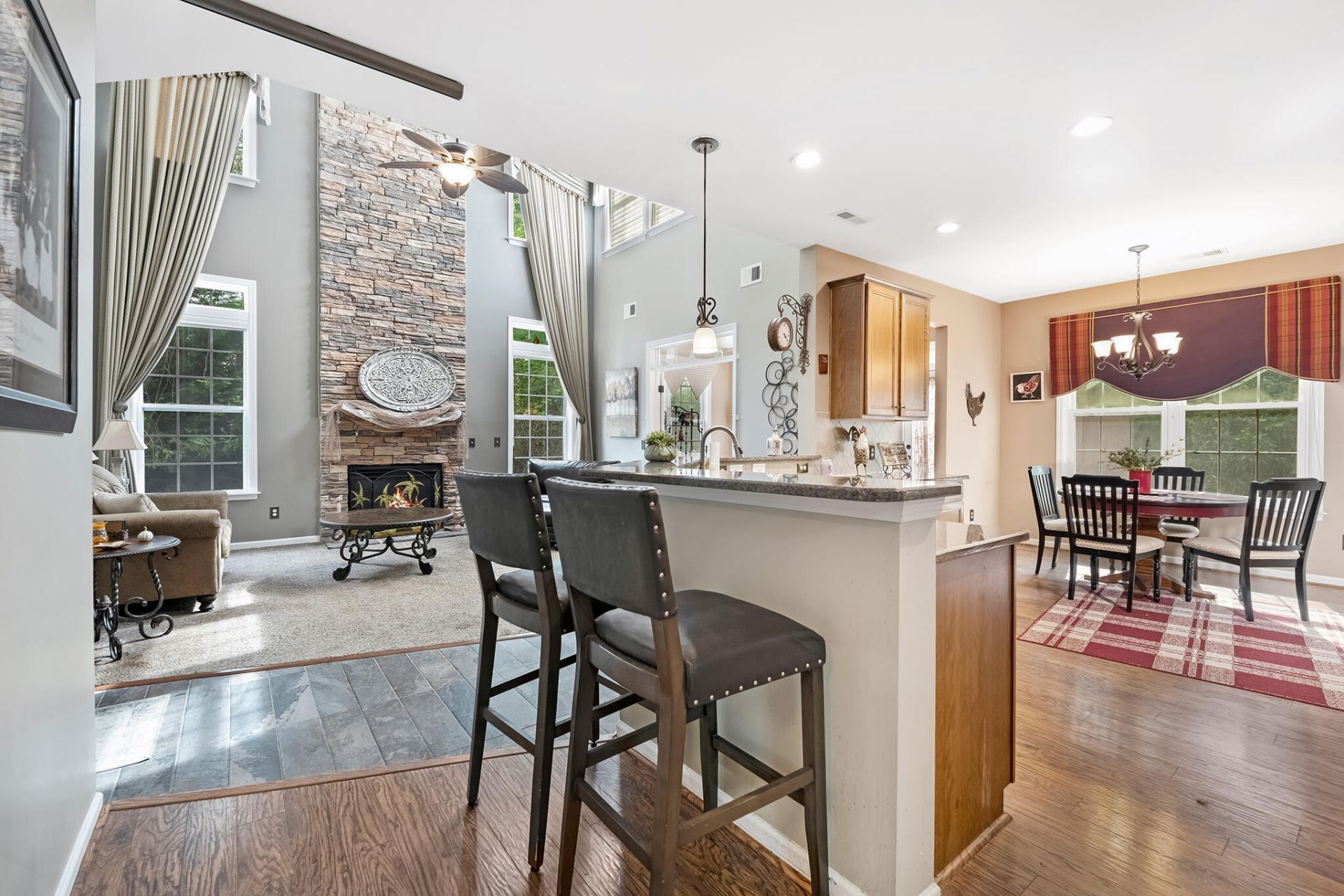 613 Clouds Way Photo 20