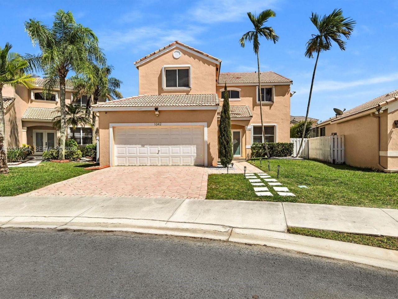 1042 Thistle Creek Ct, Weston, FL 33327 Photo