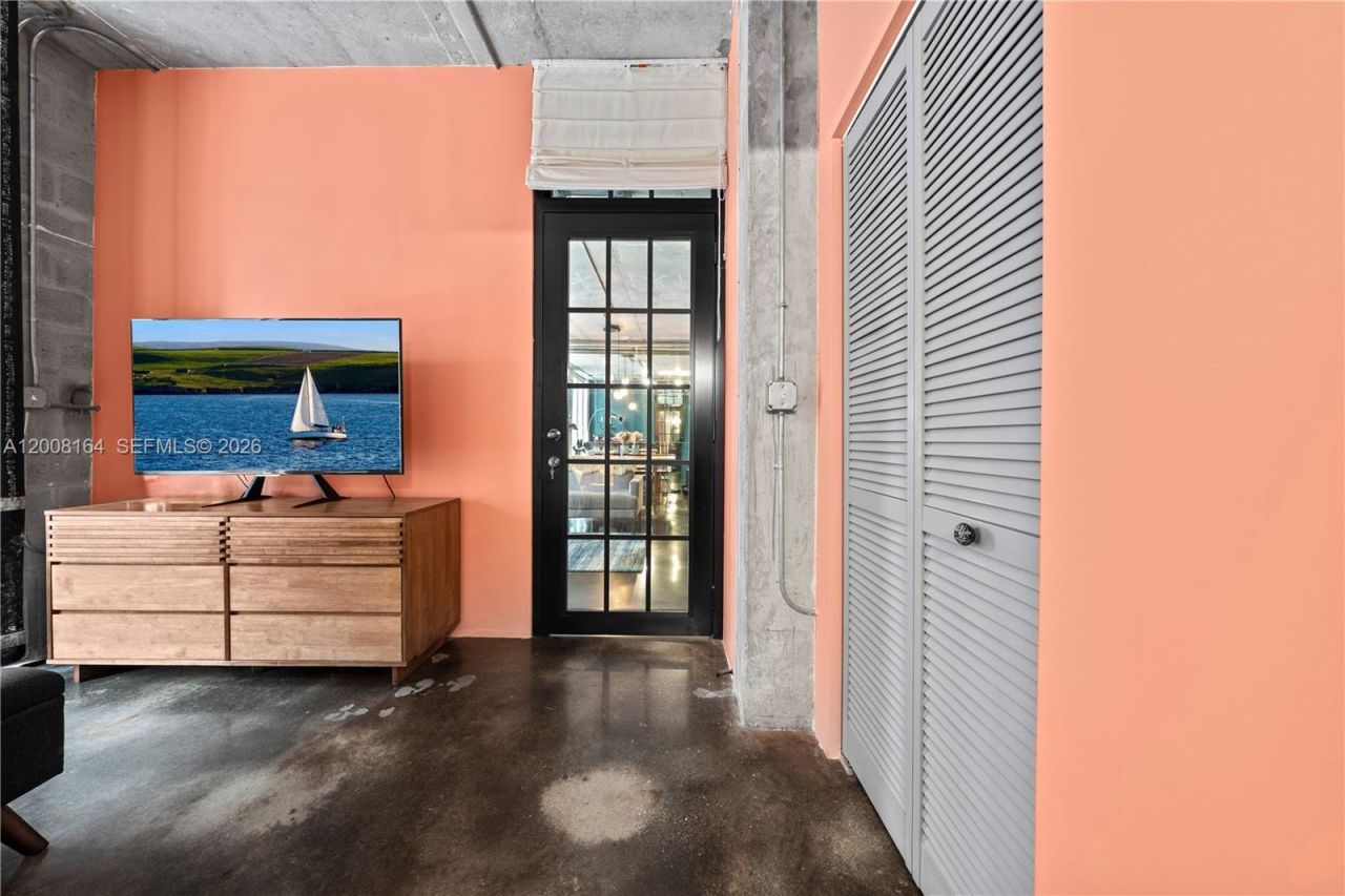 444 NE 30th St , Unit 602, Miami, FL 33137 Photo