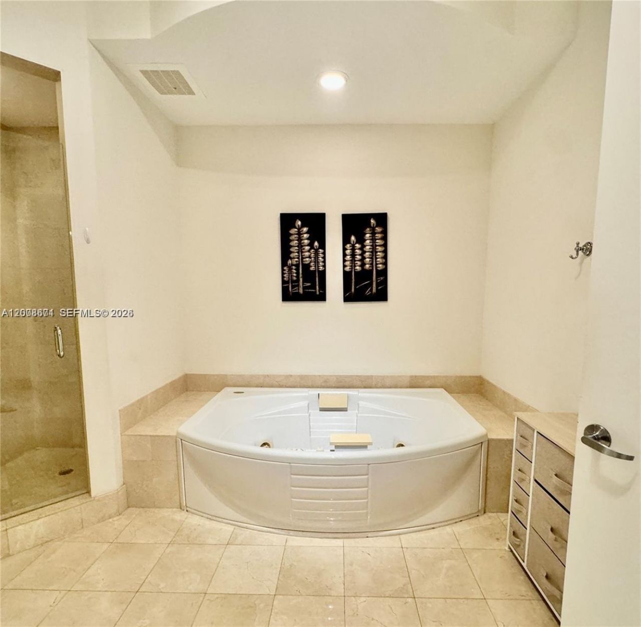 18101 Collins Ave , Unit 4302, Sunny Isles Beach, FL 33160 Photo