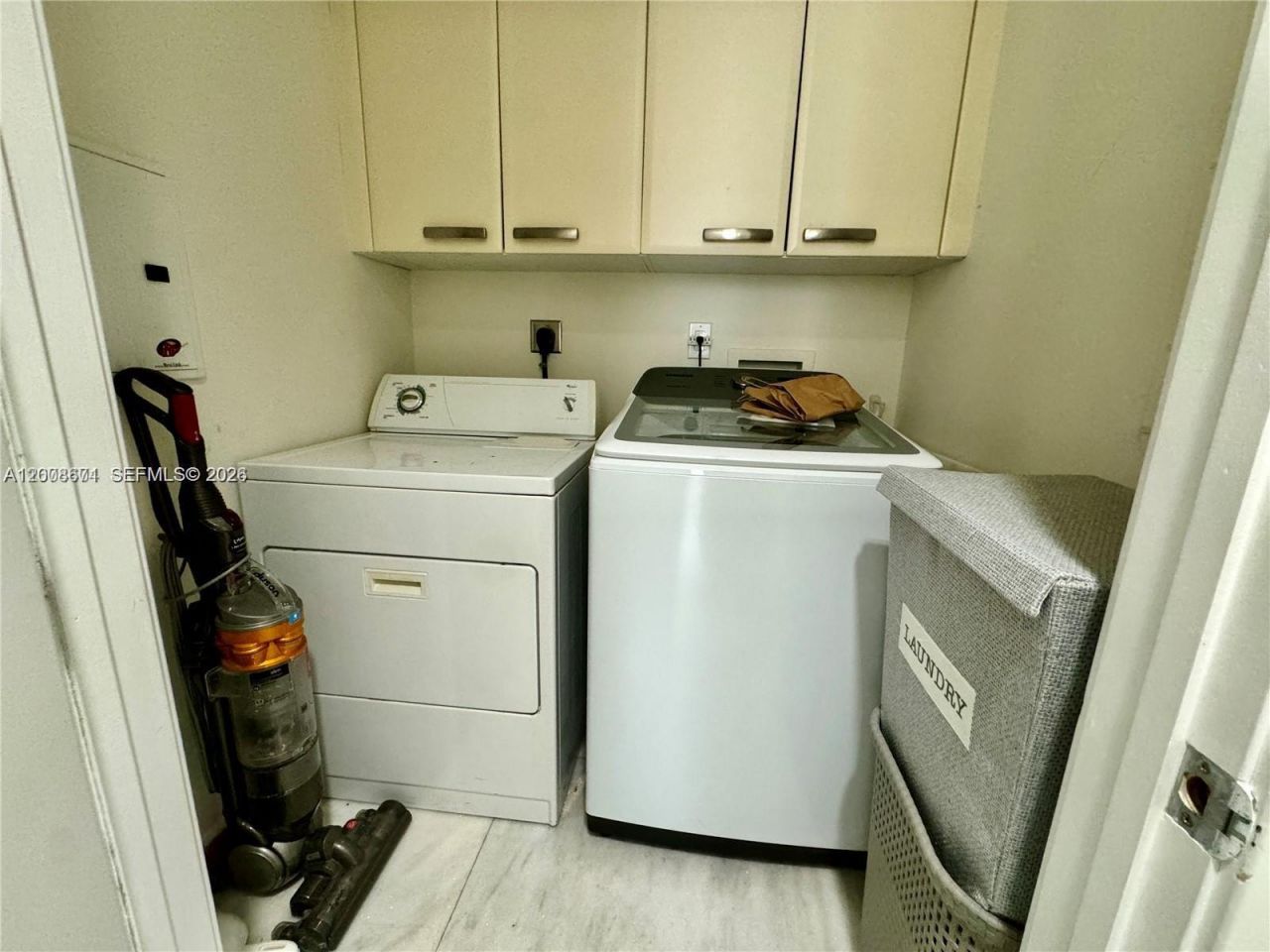 18101 Collins Ave , Unit 4302, Sunny Isles Beach, FL 33160 Photo