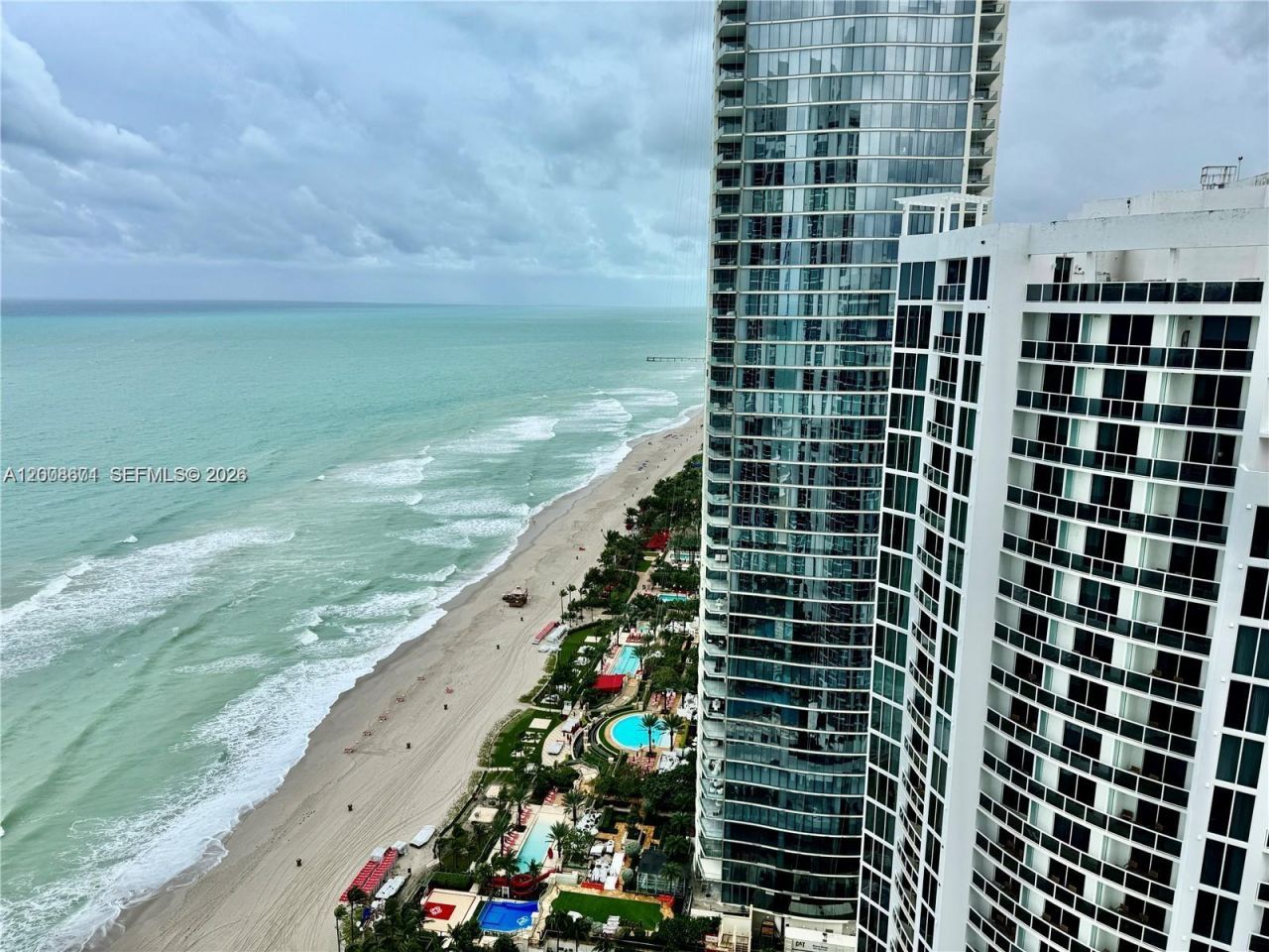 18101 Collins Ave , Unit 4302, Sunny Isles Beach, FL 33160 Photo