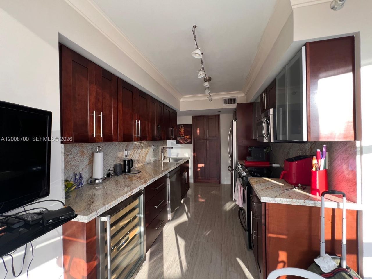 3530 Mystic Pointe Dr , Unit 1605, Aventura, FL 33180 Photo