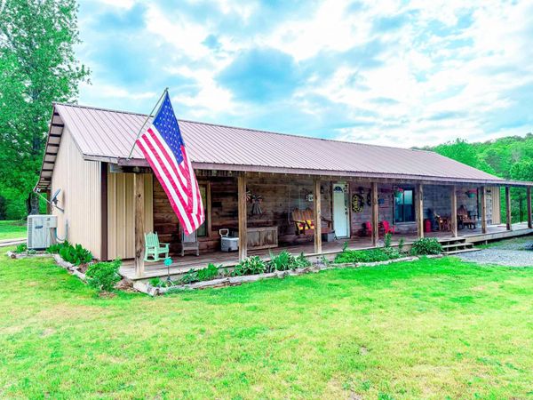 1139 Fayes Forest, Clinton, AR 72031