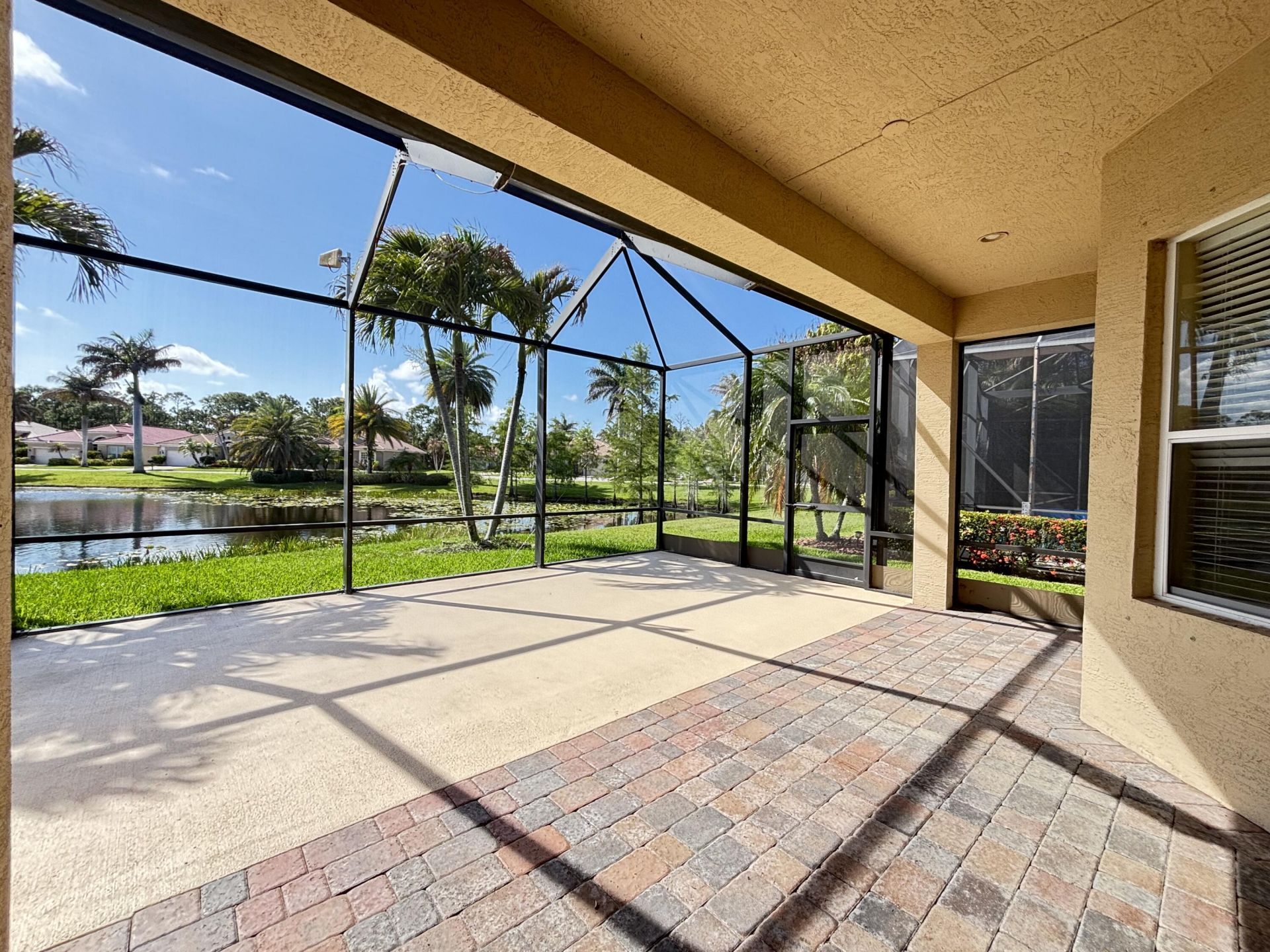 6532 SE Broadmoor Lane, Stuart, FL 34997 Photo