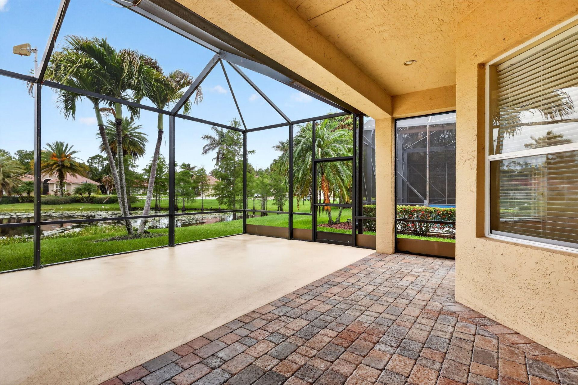 6532 SE Broadmoor Lane, Stuart, FL 34997 Photo