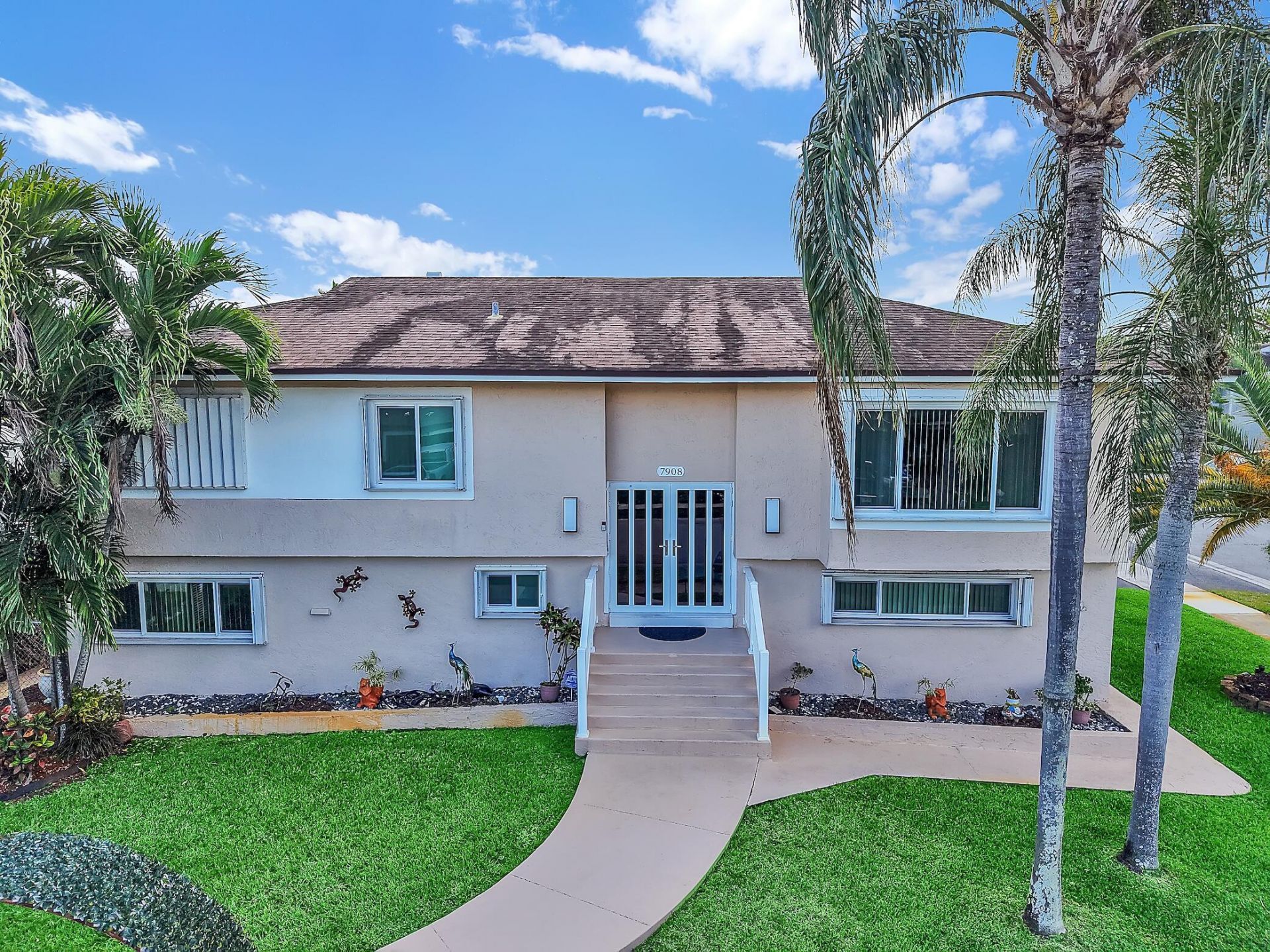 7908 NW 40th Street, Davie, FL 33024 Photo